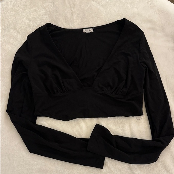 Garage Black V-Neck Long Sleeve Crop Top - Picture 1 of 1